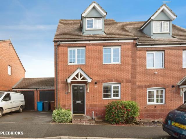 House for sale in Caldermill, East Midlands