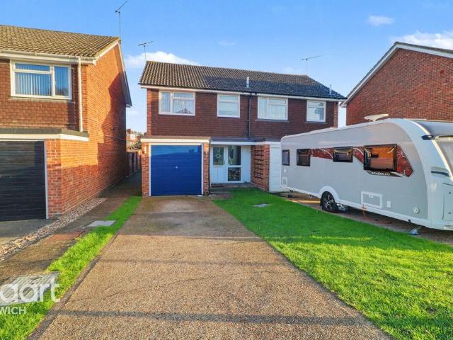 House for sale in Westbourne, Key Street