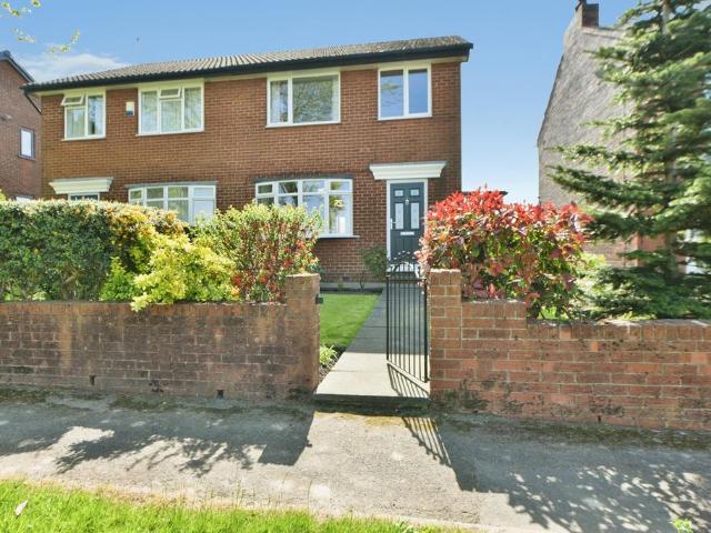 House for sale in Holden Fold, Pendock
