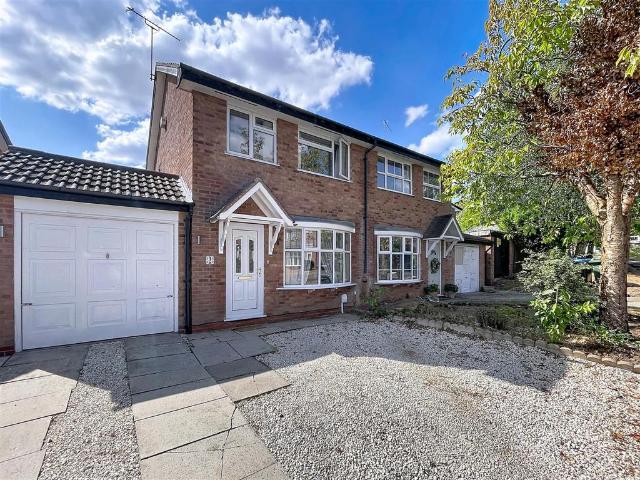 House for sale in Park Hill, Warwick