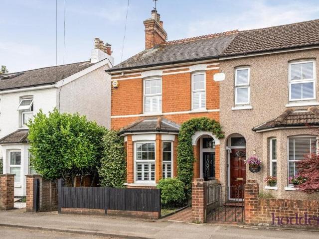 House for sale in Row Town, Surrey