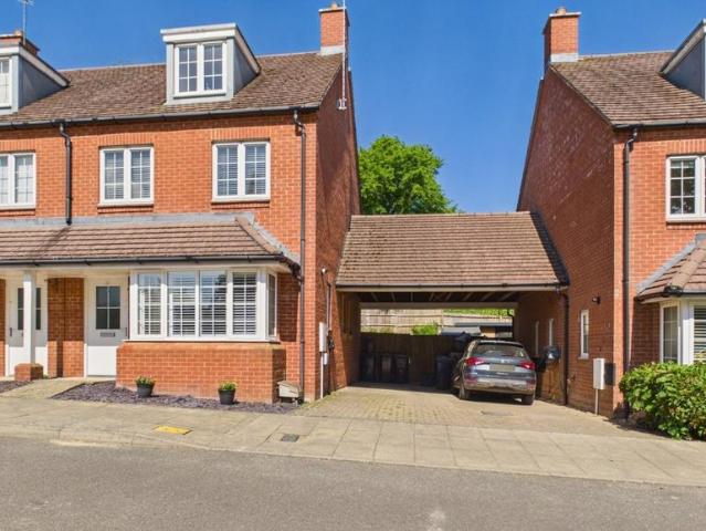 House for sale in Lane End, Buckinghamshire