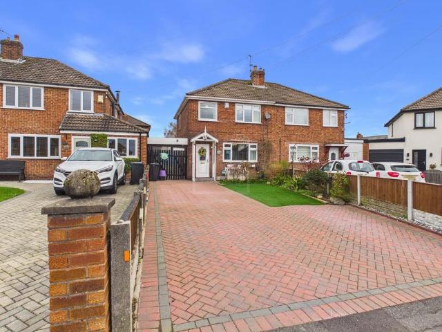 House for sale in Greystone Heath, Warrington