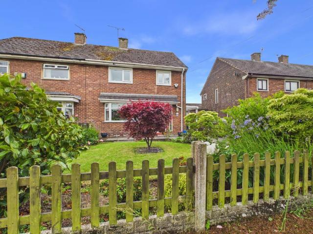 House for sale in Roby Mill, Lancashire