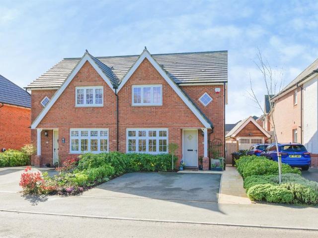 House for sale in Stonydelph, Kettlebrook