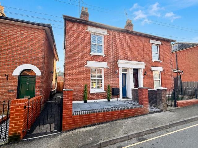 House for sale in Hythe and Dibden, Ashurst Bridge