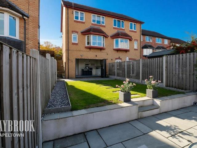 House for sale in Chapeltown, South Yorkshire