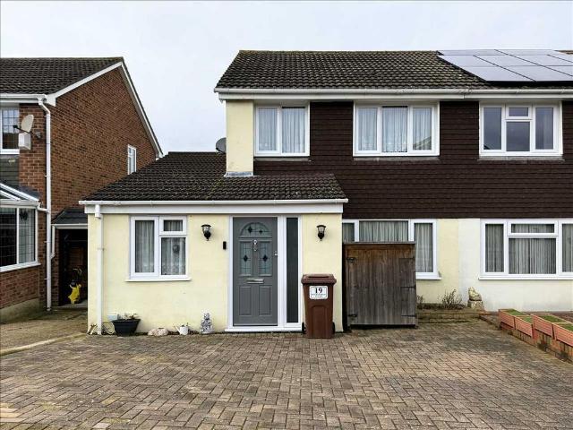 House for sale in Cliffe Woods