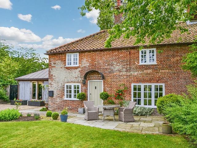House for sale in Comers, Norfolk