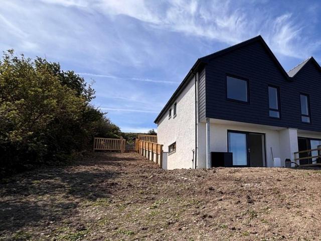 House for sale in Upper Borth, Wales