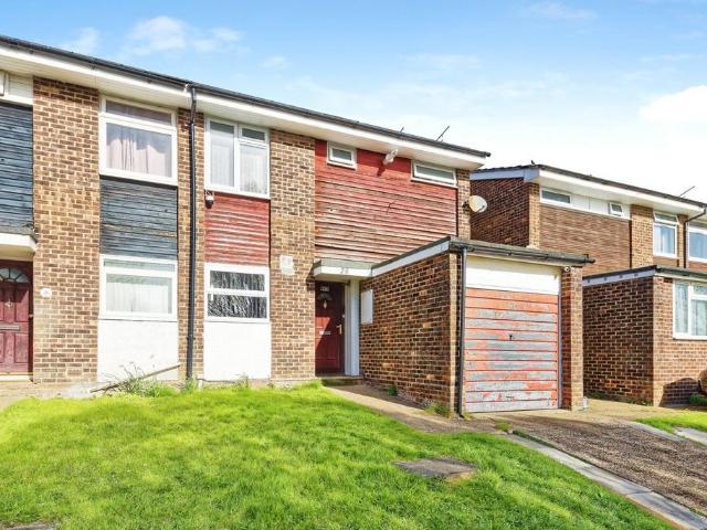 House for sale in Hales Place, The Bridge