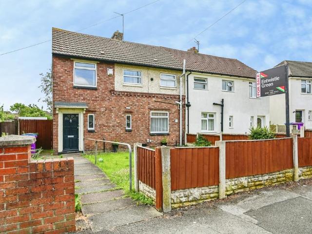 House for sale in Oak Hill Park, Calderstones
