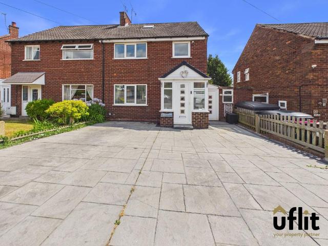 House for sale in Whiston, South Yorkshire