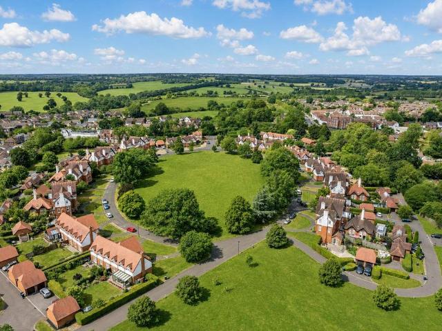 House for sale in Ongar, Epping
