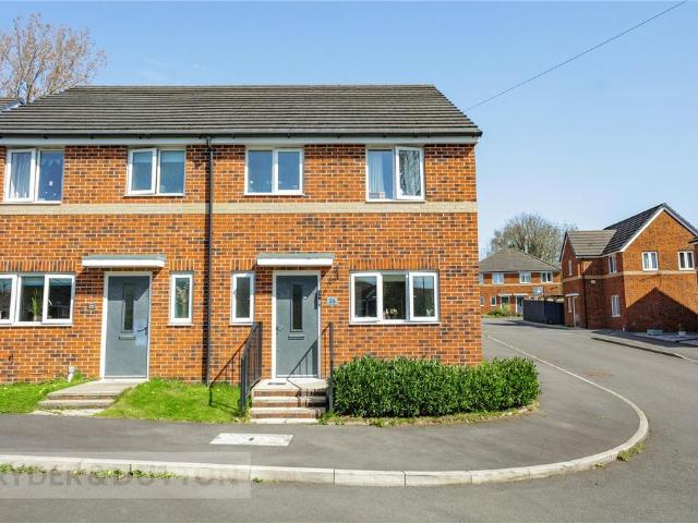 House for sale in Bardsley, Oldham