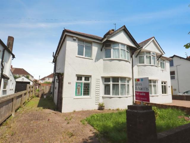 House for sale in Penarth, Wales