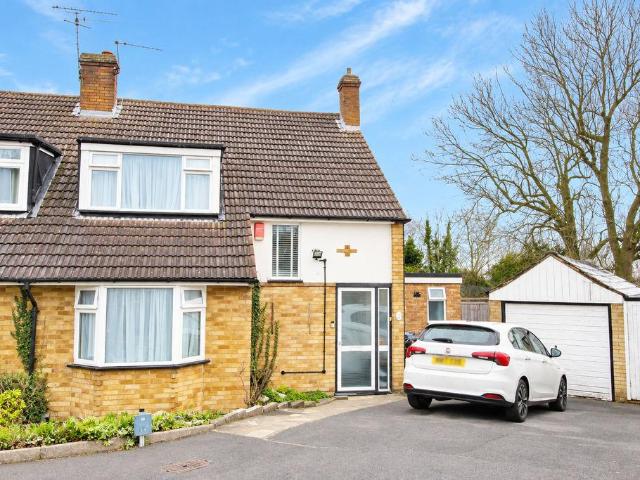 House for sale in Cuffley, Welwyn Hatfield