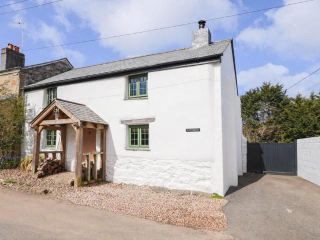 House for sale in Hendra Croft, Cornwall