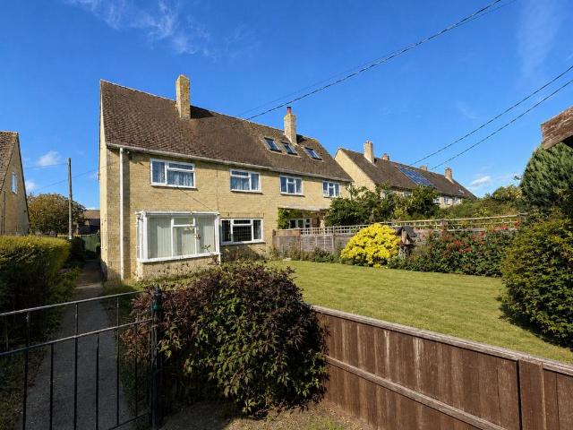 House for sale in Black Bourton, Oxfordshire