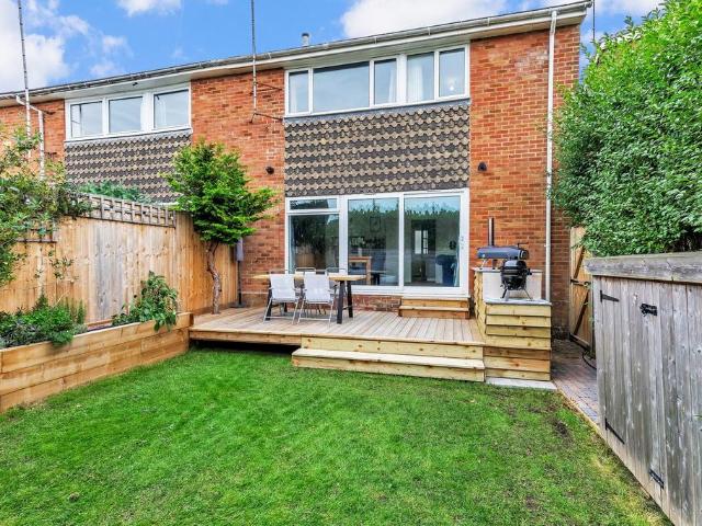 House for sale in Perryfields, West Sussex