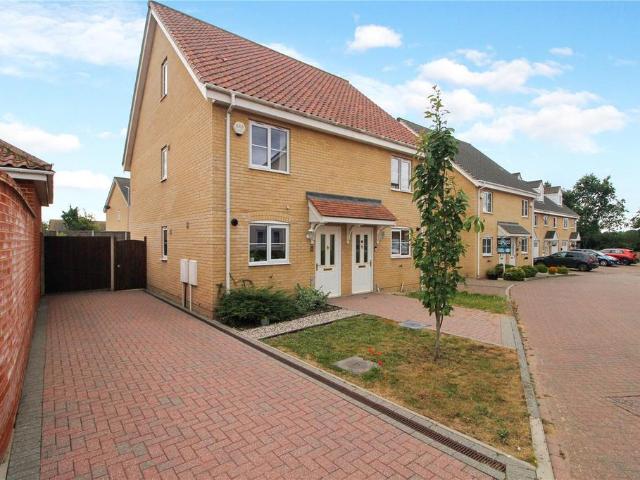 House for sale in Burgh St Peter, Norfolk