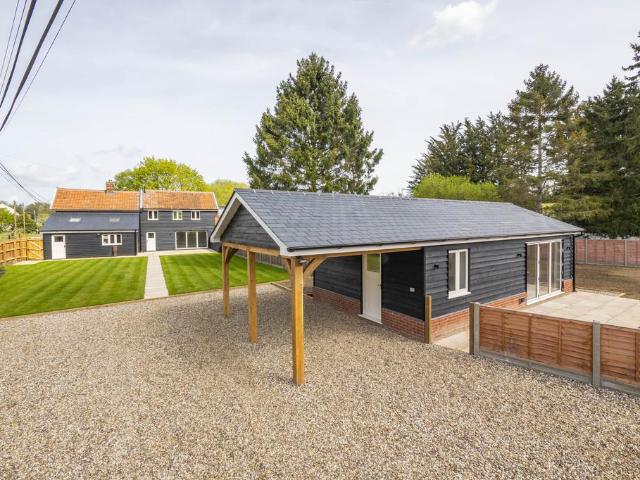 House for sale in Chelmondiston, Suffolk