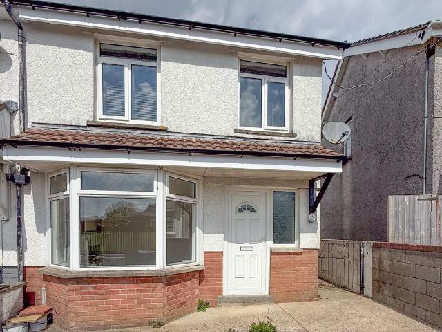 House for sale in Gilfach, Tir-y-berth
