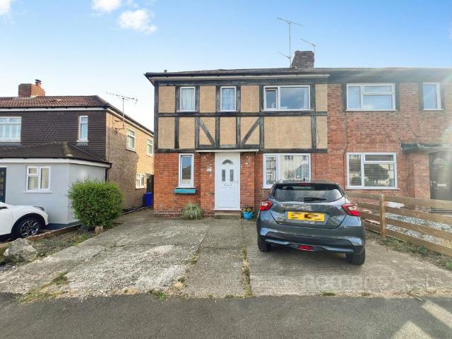 House for sale in North Town, Aldershot