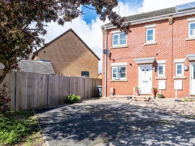 House for sale in Higham Ferrers