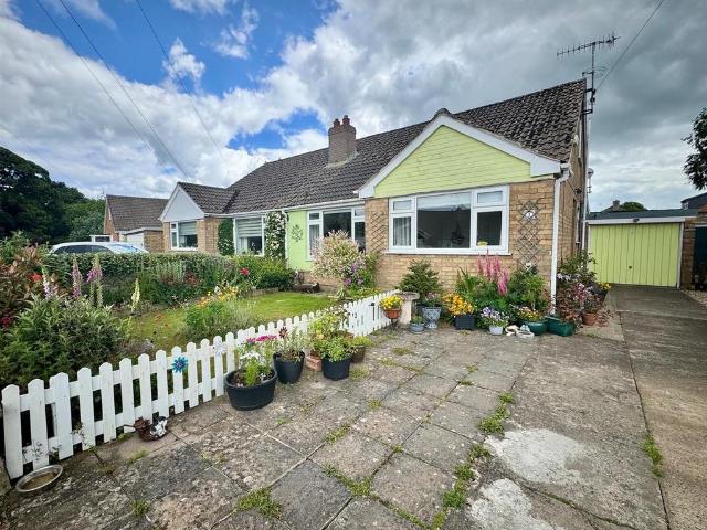 House for sale in West Ayton