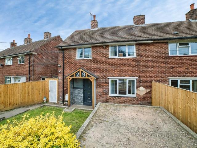 House for sale in Elmton, East Midlands
