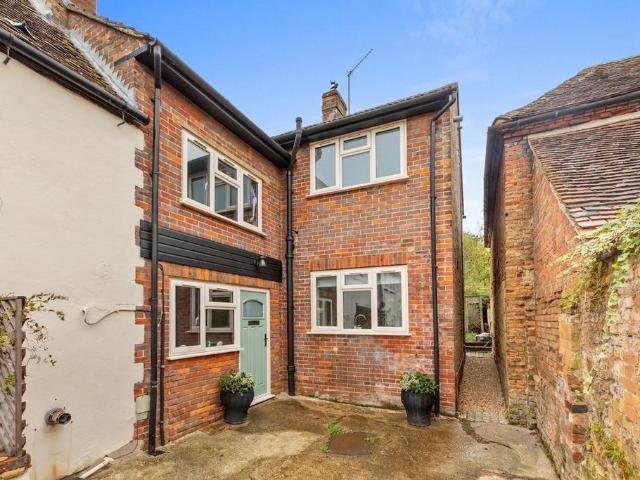 House for sale in Brill