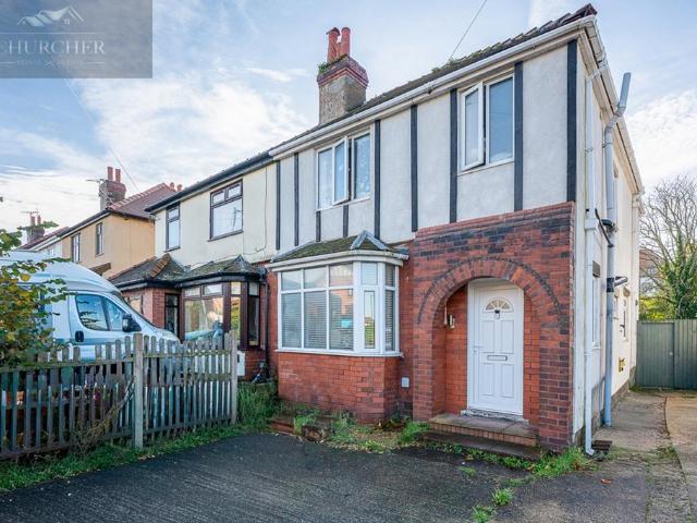 House for sale in Roby Mill, Lancashire