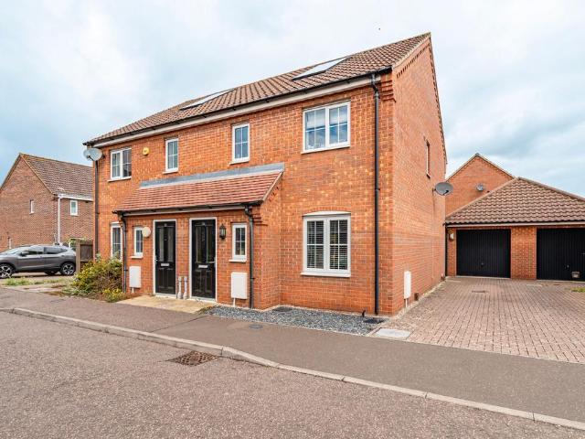 House for sale in Redenhall with Harleston, Burgh St Peter