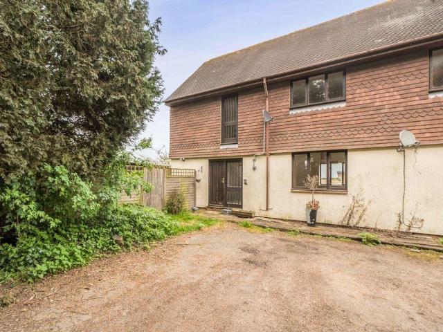 House for sale in Cranbrook & Sissinghurst, Sandown Park