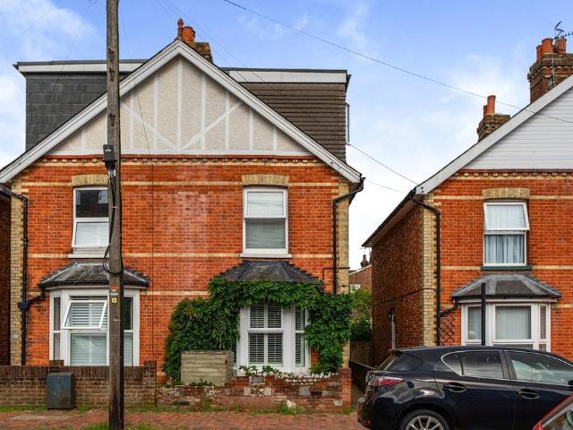 House for sale in Sandown Park, Kent