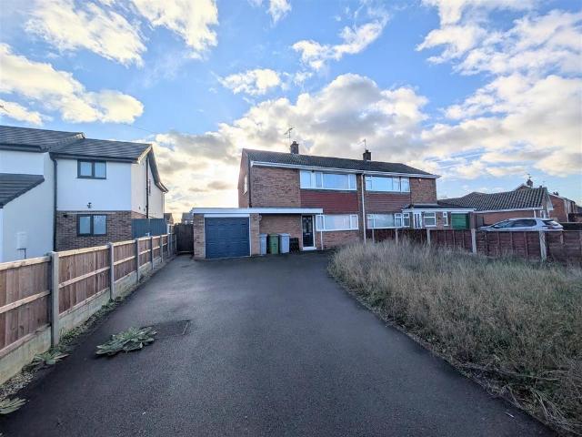 House for sale in Alverton, East Midlands