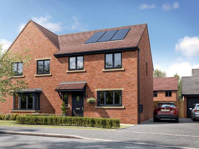 House for sale in Camp Hill, Warwickshire