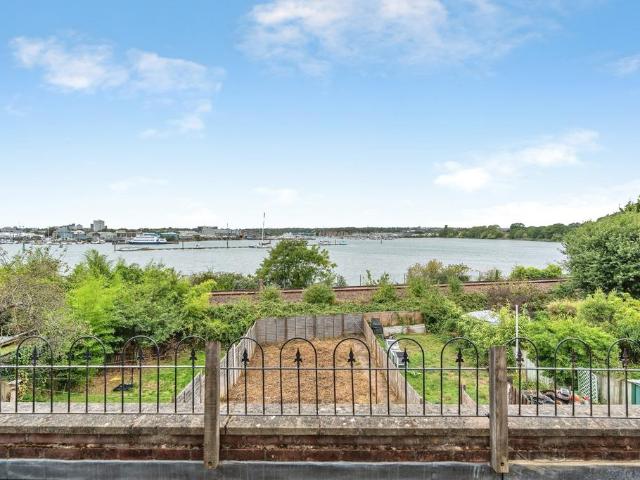 House for sale in Itchen, City Of Southampton
