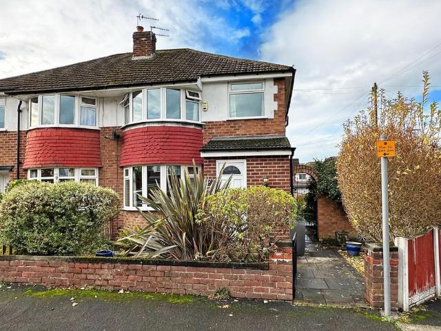House for sale in Broadheath, Trafford Park
