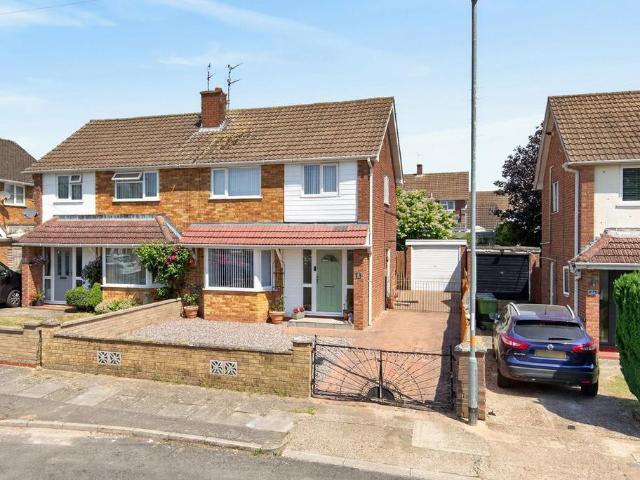 House for sale in Corby