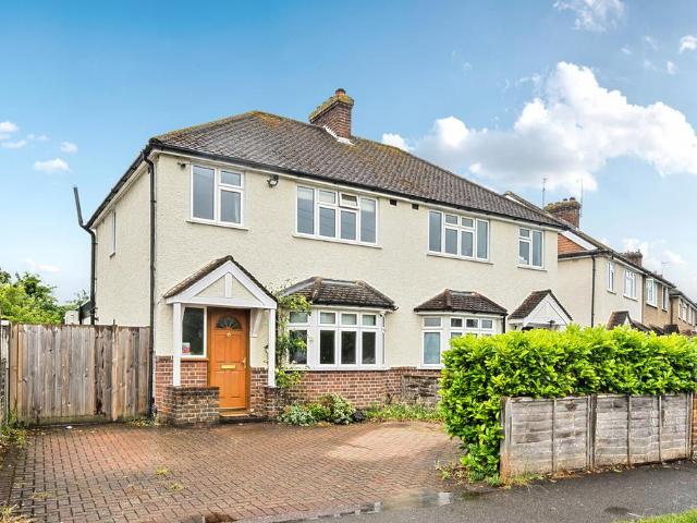 House for sale in New Haw, Runnymede