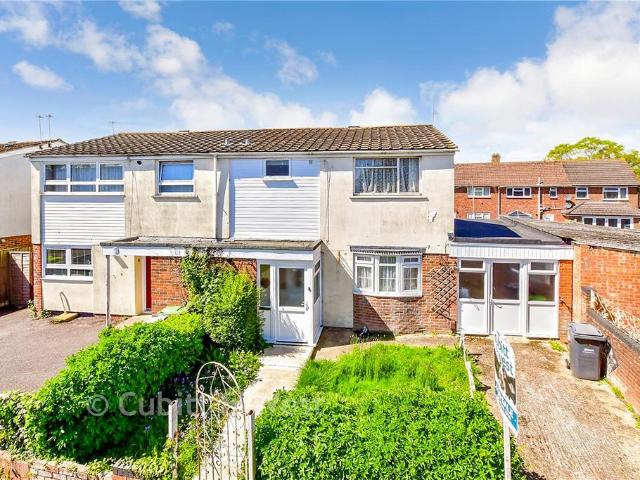 House for sale in Spring Vale, Hampshire