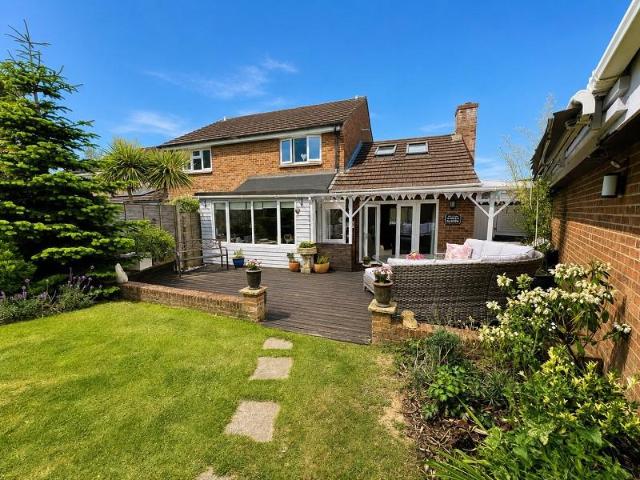 House for sale in Old Milton, Ashurst Bridge