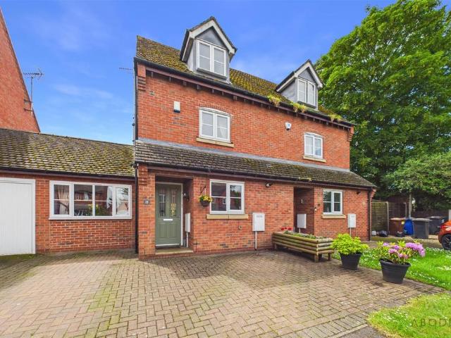 House for sale in The Heath, Beamhurst