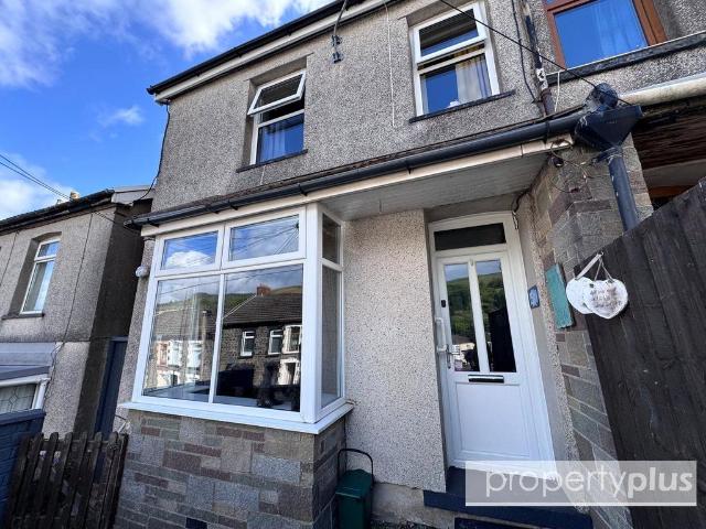 House for sale in Penygraig