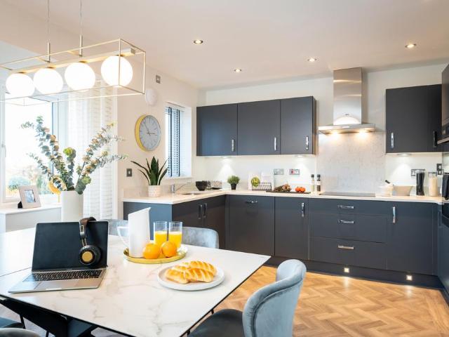 House for sale in Huthwaite, East Midlands