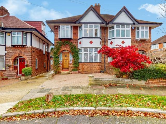 House for sale in Pinner, Greater London