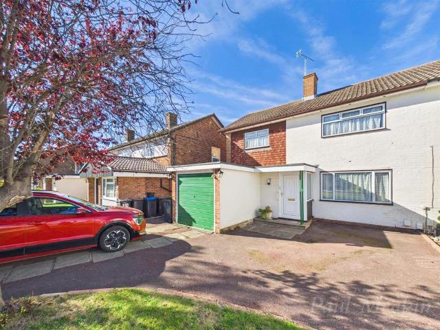 House for sale in Selsdon, Greater London