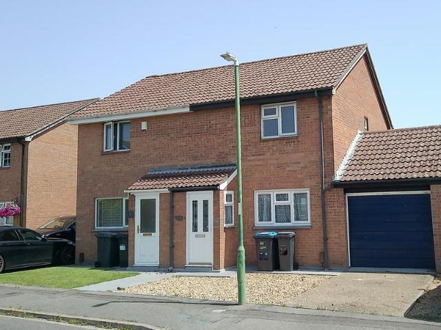 House for sale in Throop, Bournemouth